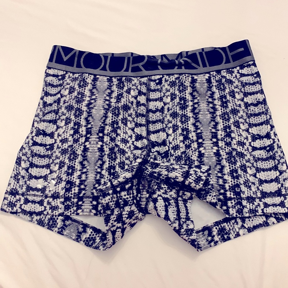 NWOT Under Armour Spandex Shorts